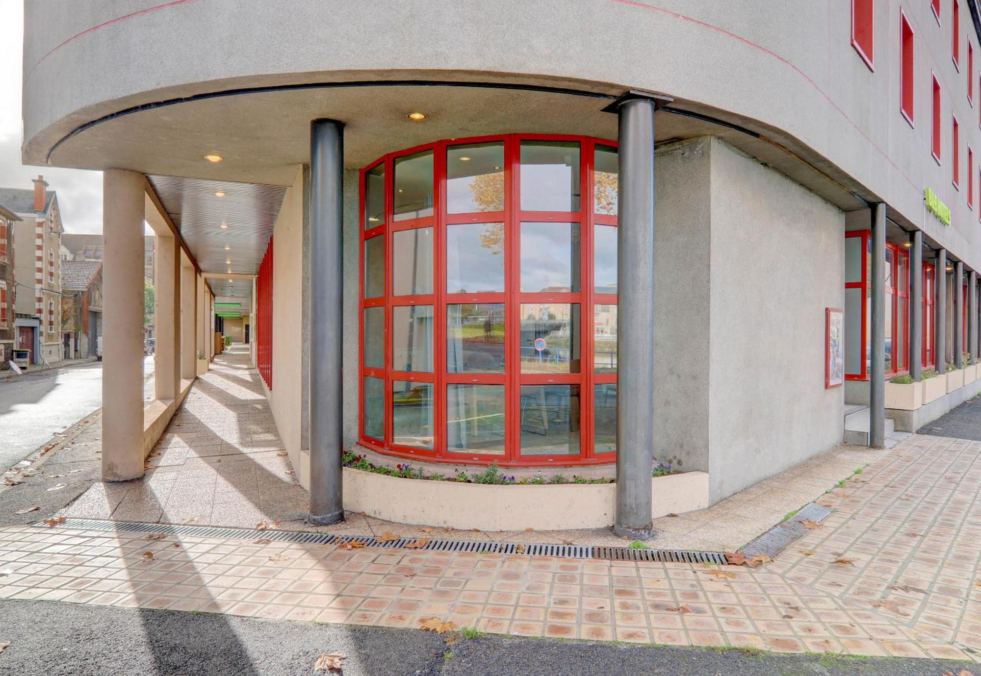 B&B Hotel Montlucon Centre Exterior foto